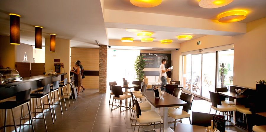 Ahotel Ljubljana Ngoại thất bức ảnh