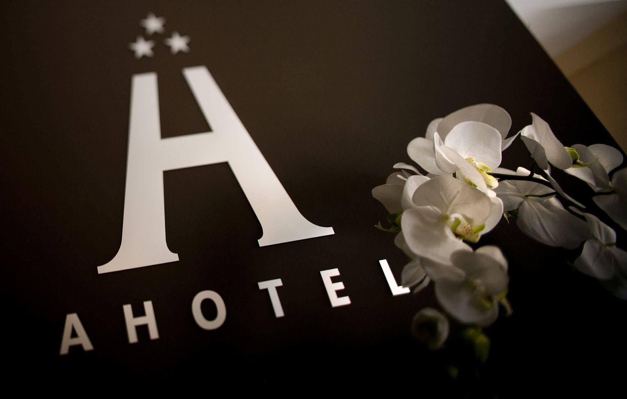 Ahotel Ljubljana Ngoại thất bức ảnh